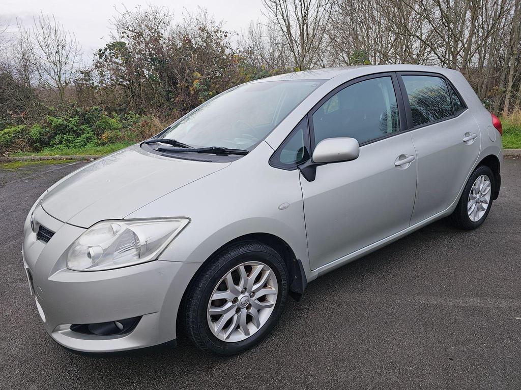 Toyota Auris 1.6 VVT-i TR 5dr