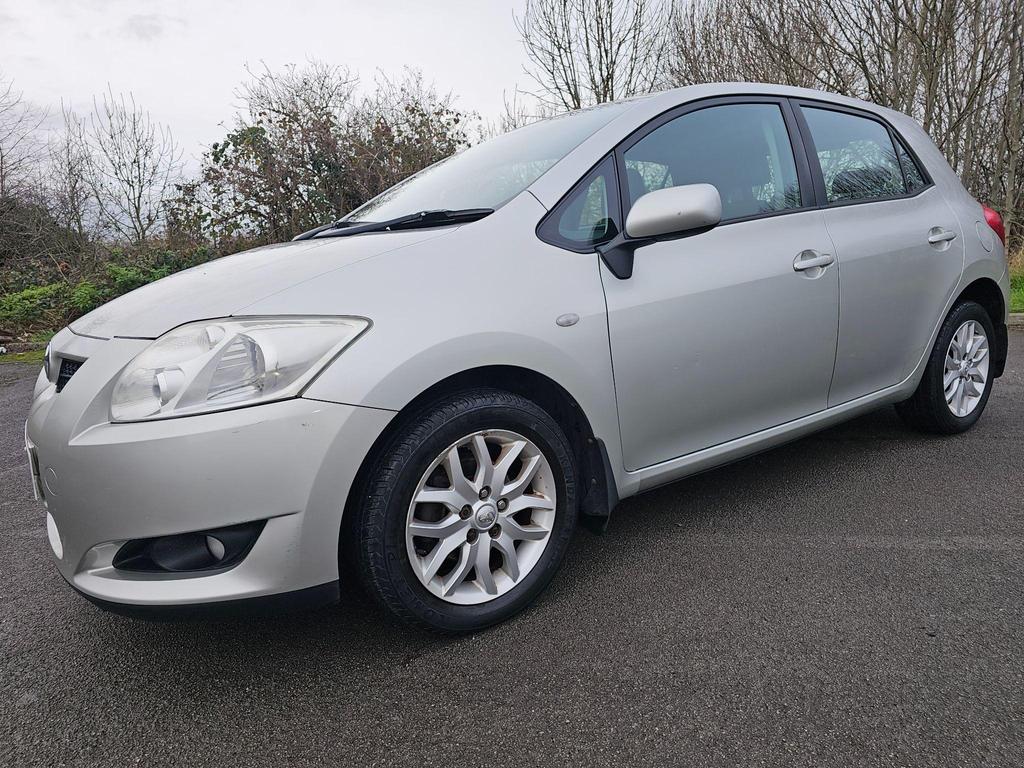 Toyota Auris 1.6 VVT-i TR 5dr