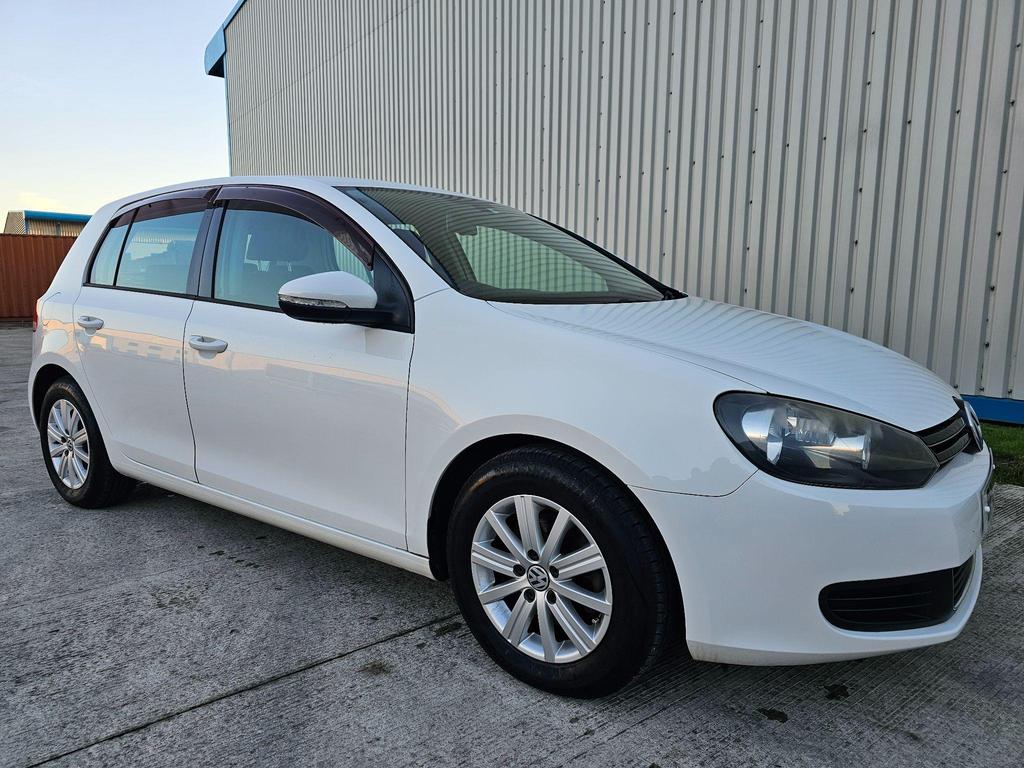 Volkswagen Golf 1.2 TSI BlueMotion Tech S DSG Euro 5 (s/s) 5dr