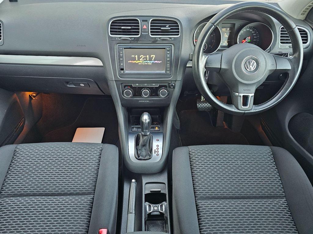 Volkswagen Golf 1.2 TSI BlueMotion Tech S DSG Euro 5 (s/s) 5dr