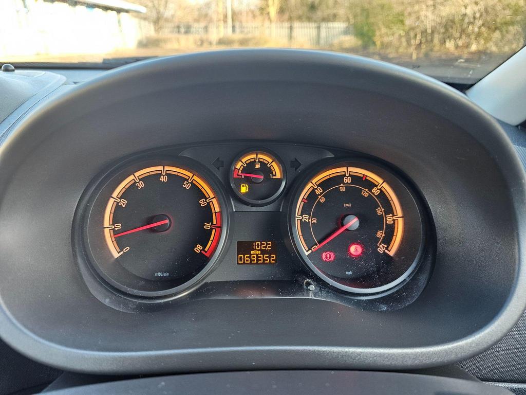 Vauxhall Corsa 1.2 16V Energy Euro 5 3dr (A/C)