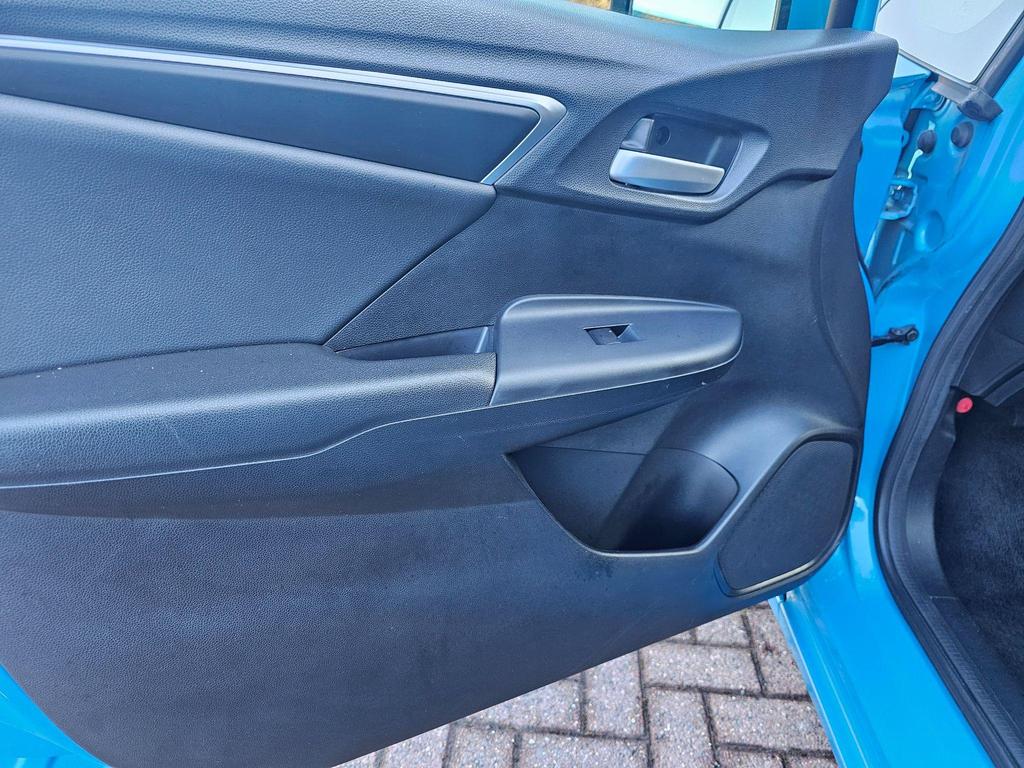 Honda Jazz 1.4 I-VTEC ES Plus T CVT Euro 5 5dr