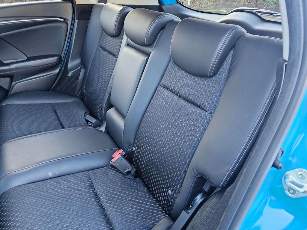 Honda Jazz 1.4 I-VTEC ES Plus T CVT Euro 5 5dr
