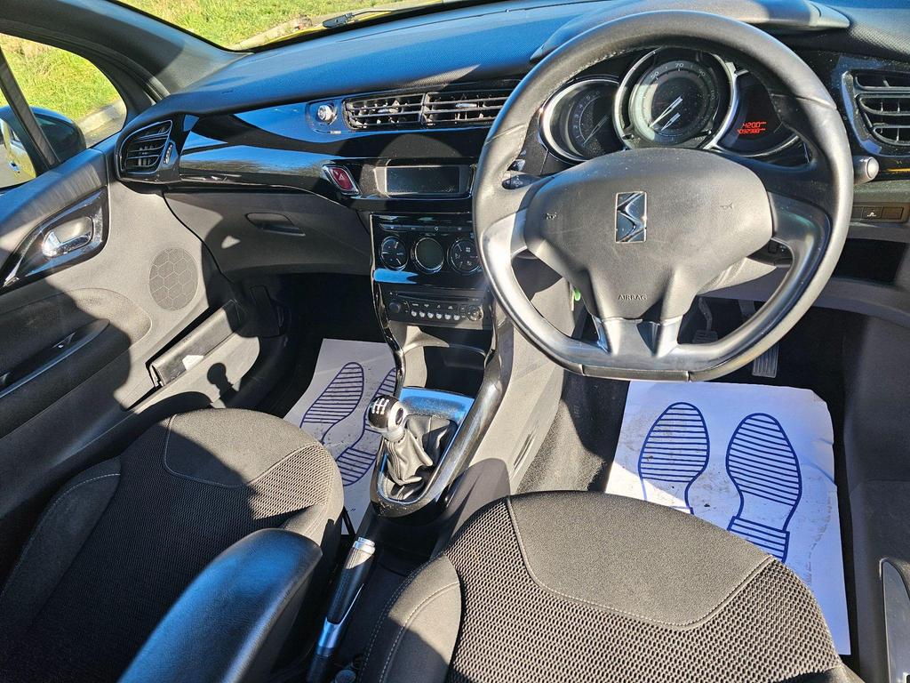 Citroen DS3 1.6 VTi DStyle Plus Euro 5 3dr