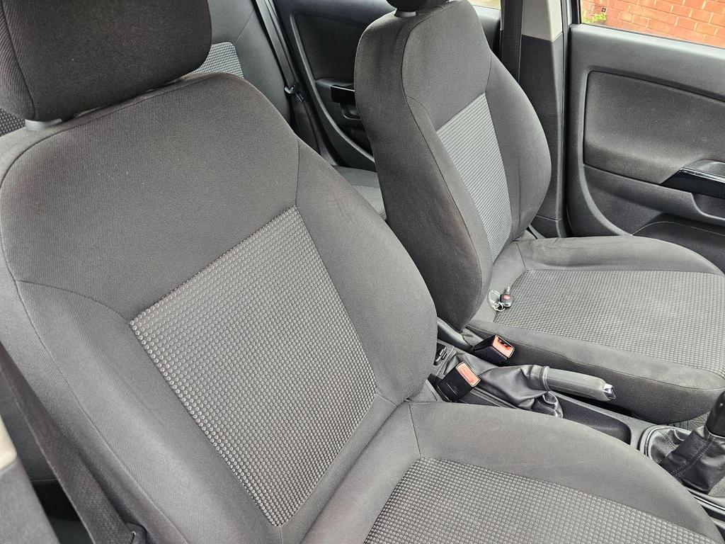Vauxhall Corsa 1.3 CDTi EcoFLEX Excite Euro 5 5dr (A/C)