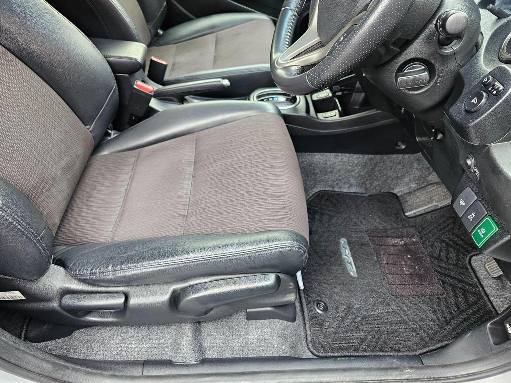 Honda Jazz 1.3h IMA HE CVT Euro 5 5dr