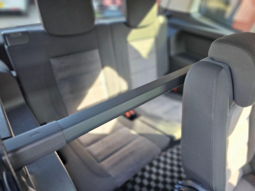Volkswagen Touran 1.4 TSI SE DSG Euro 5 5dr