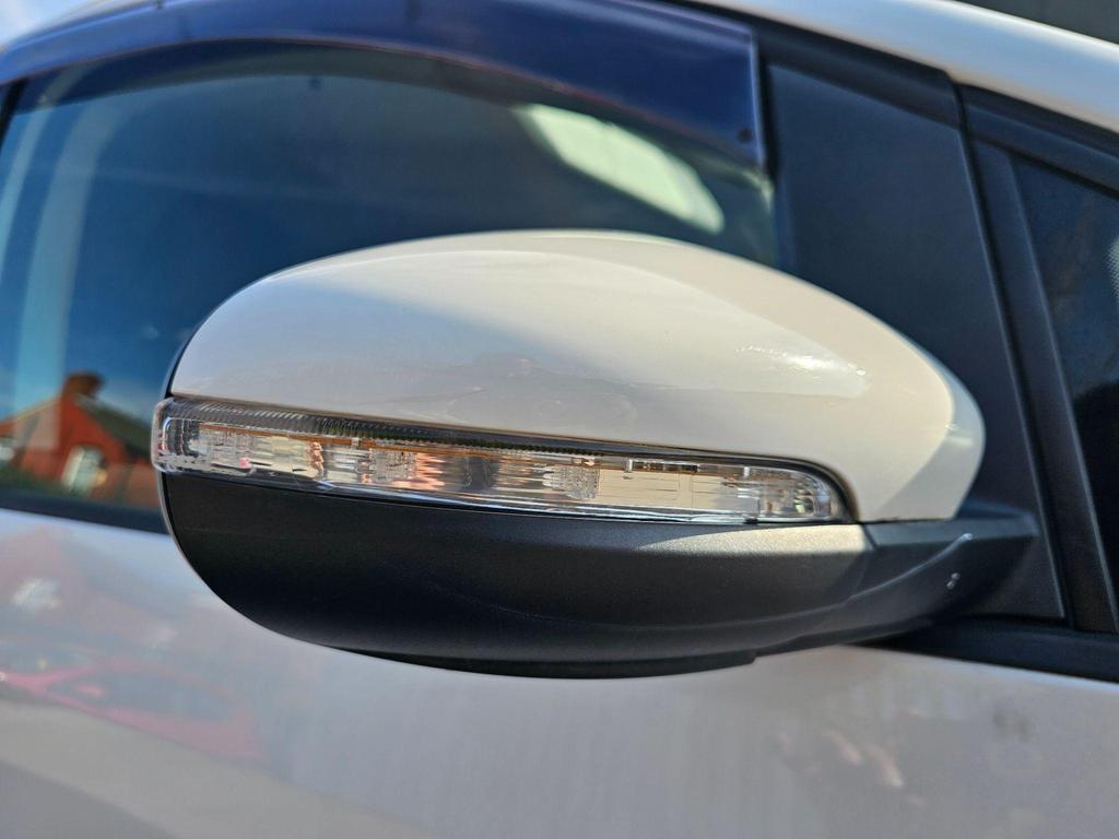 Volkswagen Touran 1.4 TSI SE DSG Euro 5 5dr