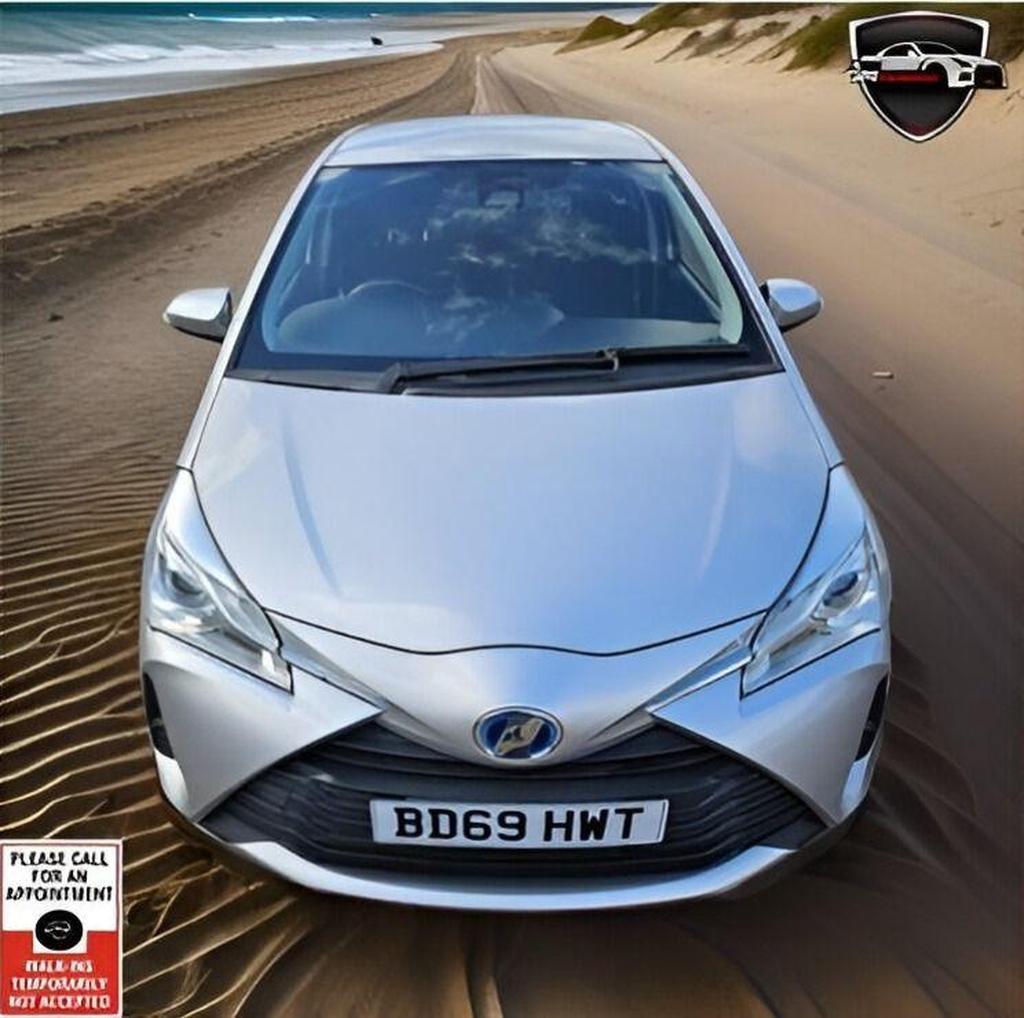 Toyota Yaris 1.5 VVT-i Icon CVT Euro 6 5dr