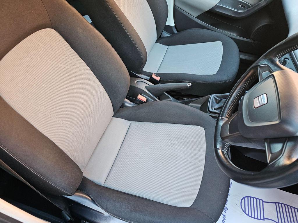 SEAT Ibiza 1.4 SE Euro 5 5dr