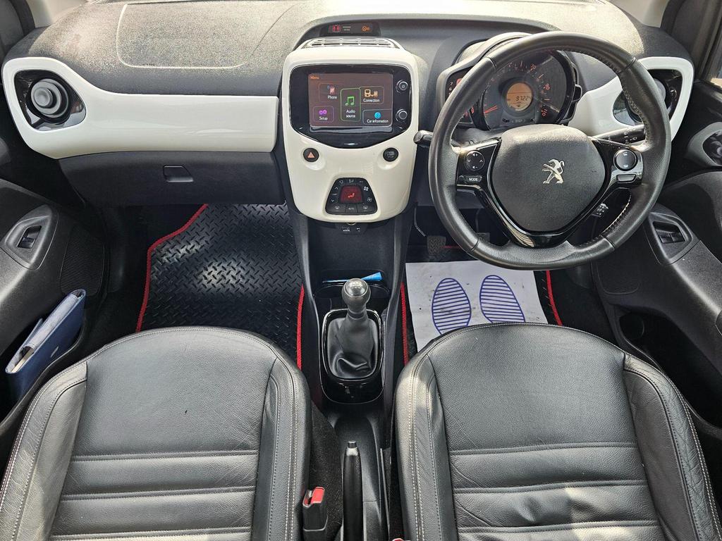 Peugeot 108 1.2 VTi PureTech Feline Euro 5 5dr