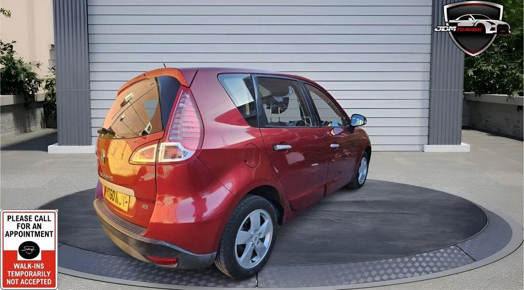 Renault Scenic 1.5 DCi Dynamique TomTom Euro 4 5dr