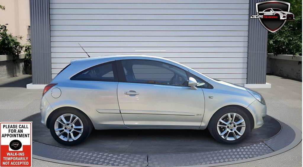 Vauxhall Corsa 1.2i 16v SXi 3dr