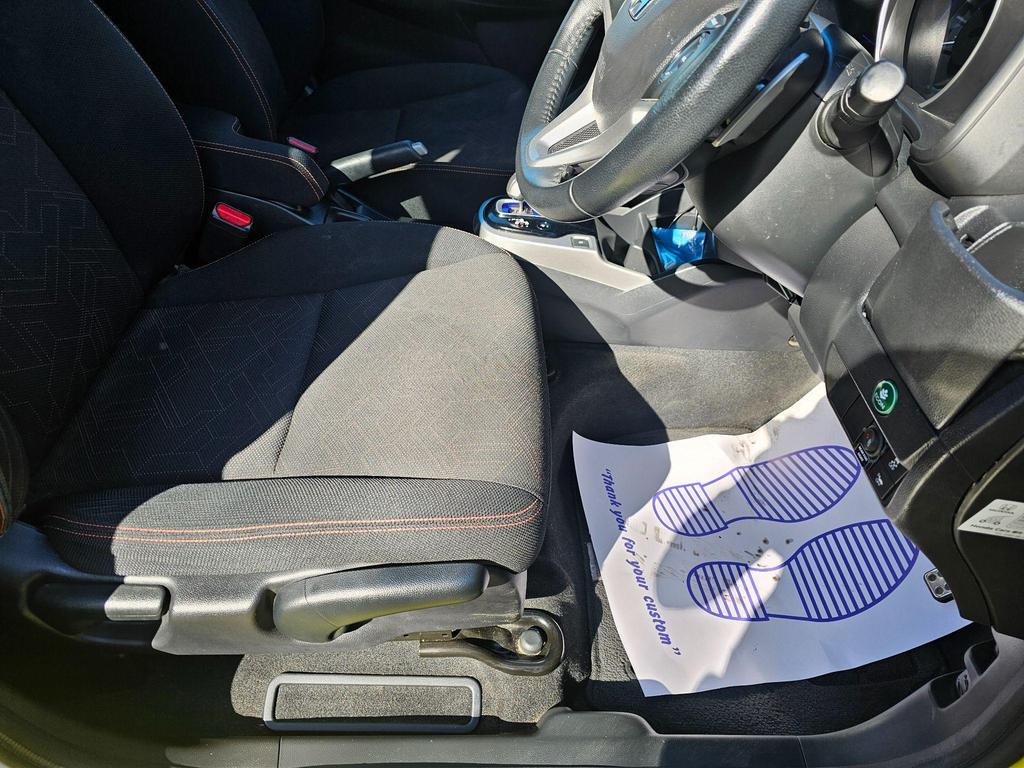Honda Jazz 1.4 I-VTEC ES Plus CVT Euro 5 5dr
