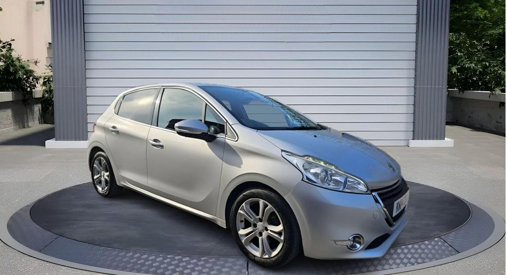 Peugeot 208 1.4 HDi Allure Euro 5 5dr