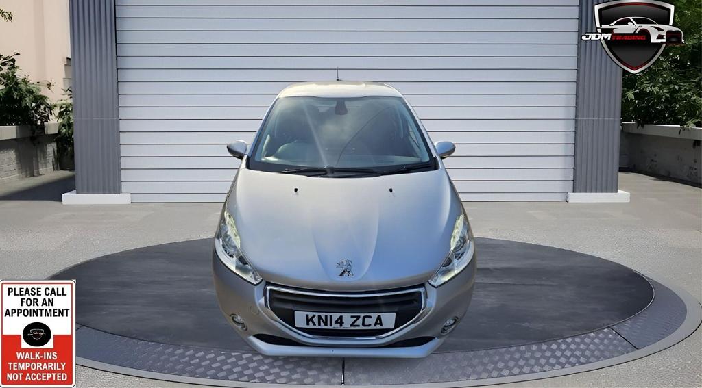 Peugeot 208 1.4 HDi Allure Euro 5 5dr