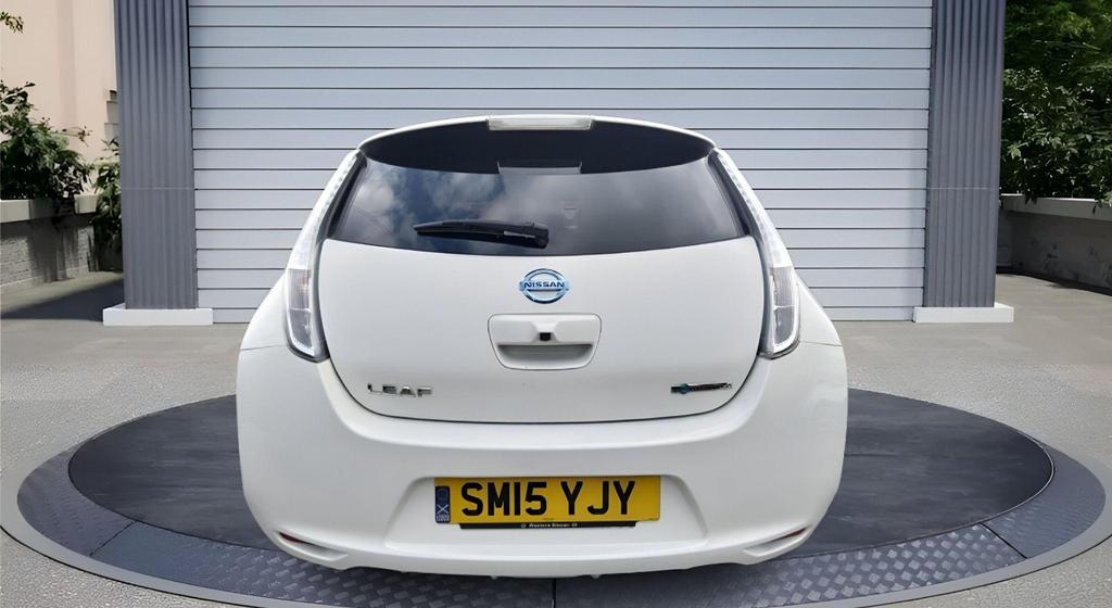 Nissan Leaf 24kWh Acenta Auto 5dr
