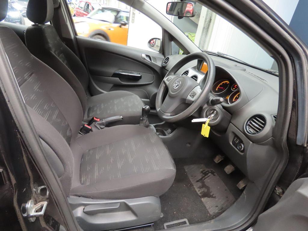 Vauxhall Corsa 1.2i EcoFLEX 16V Exclusiv Euro 5 (s/s) 5dr (A/C)