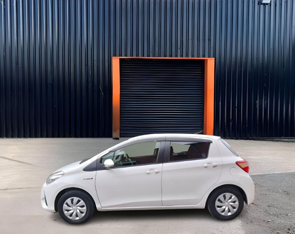 Toyota Yaris 1.5 VVT-i Icon CVT Euro 6 5dr