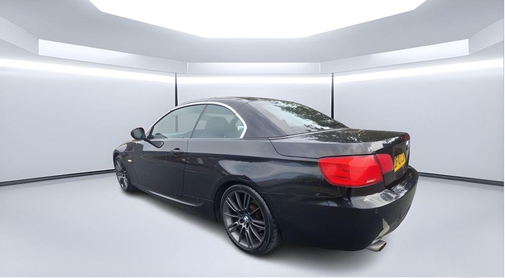 Volkswagen Golf 2.0 TFSI GTI Pirelli DSG 5dr