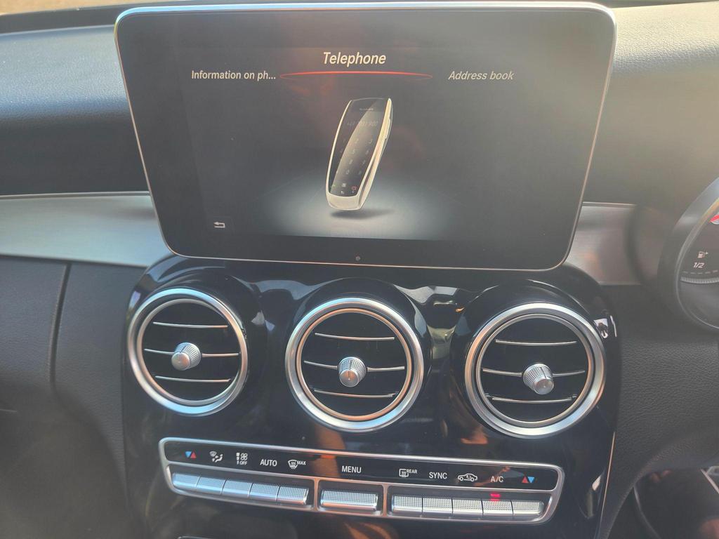 Mercedes-Benz C Class 2.1 C220d AMG Line (Premium Plus) G-Tronic+ Euro 6 (s/s) 4dr