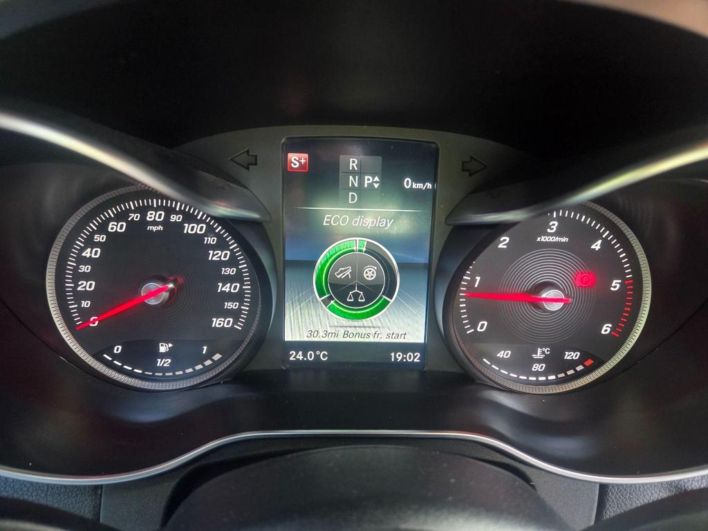 Mercedes-Benz C Class 2.1 C220d AMG Line (Premium Plus) G-Tronic+ Euro 6 (s/s) 4dr