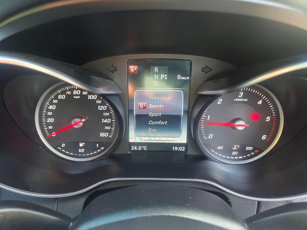 Mercedes-Benz C Class 2.1 C220d AMG Line (Premium Plus) G-Tronic+ Euro 6 (s/s) 4dr