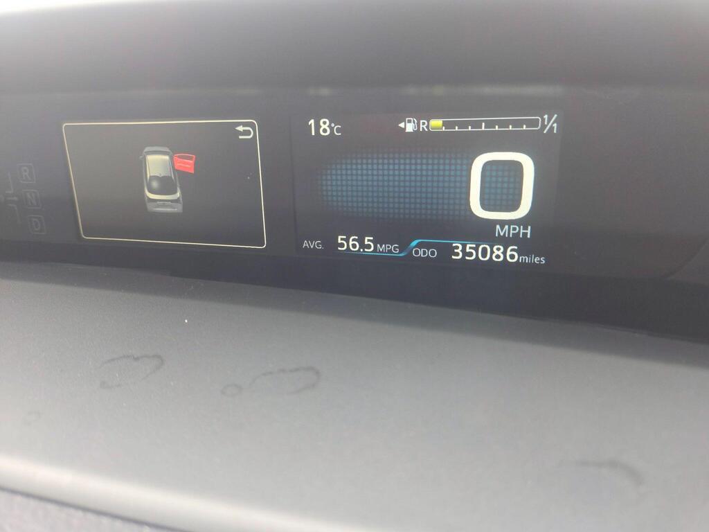 Toyota Prius 1.8 VVT-h Business Edition Plus CVT Euro 6 (s/s) 5dr (15in Alloy)