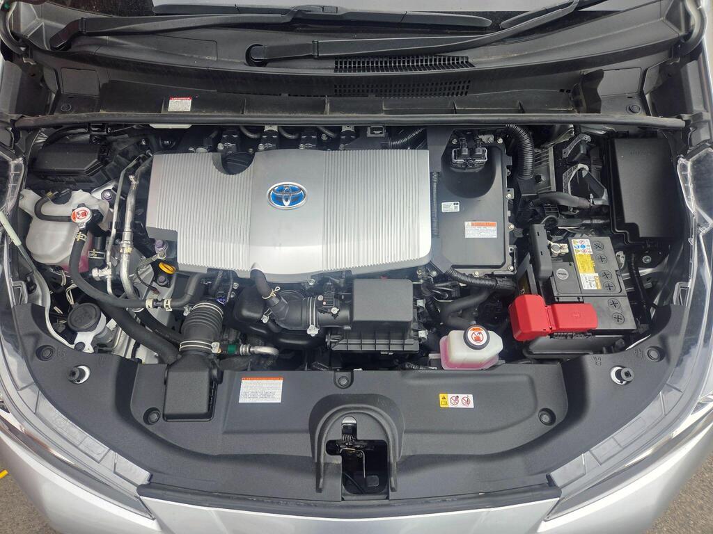 Toyota Prius 1.8 VVT-h Business Edition Plus CVT Euro 6 (s/s) 5dr (15in Alloy)