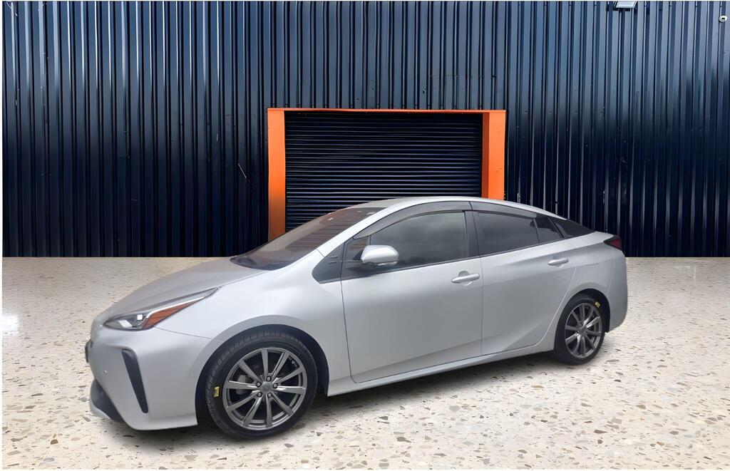 Toyota Prius 1.8 VVT-h Business Edition Plus CVT Euro 6 (s/s) 5dr (15in Alloy)