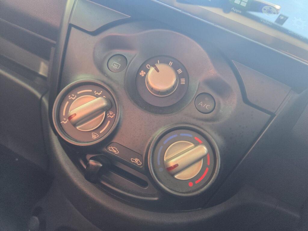 Nissan Micra 1.2 DIG-S Acenta CVT Euro 5 (s/s) 5dr (SNav)