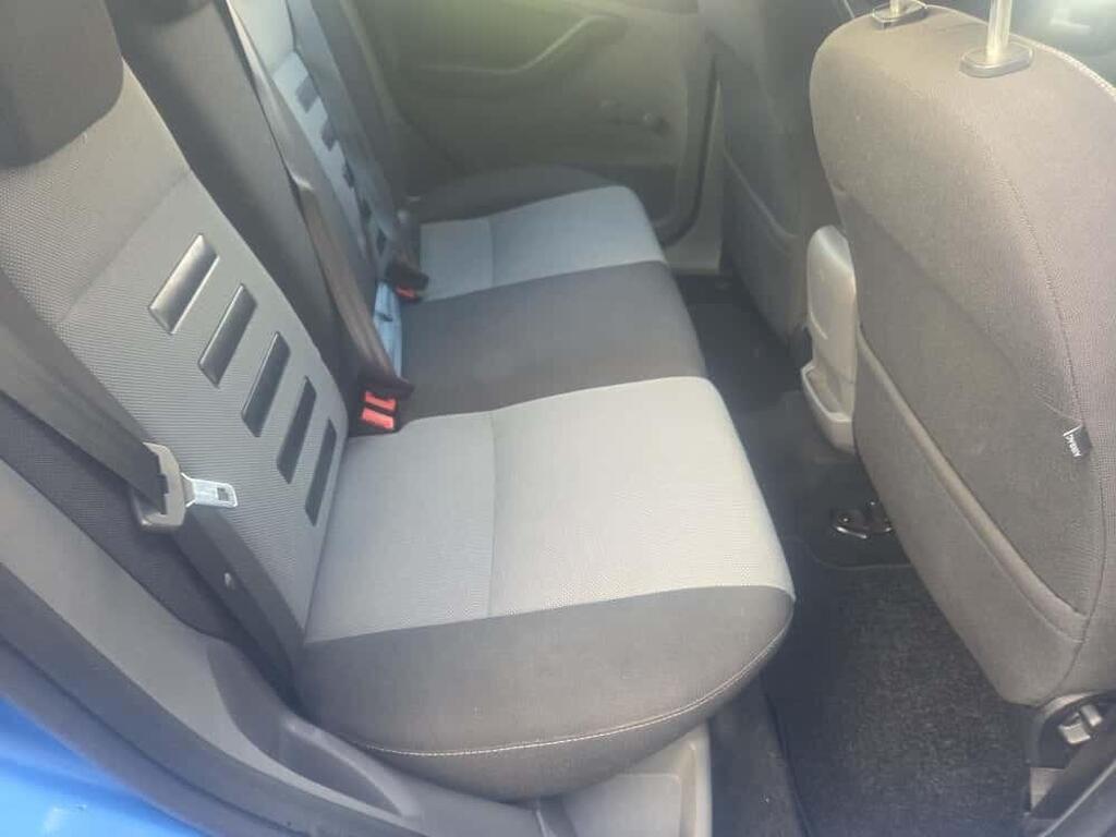 Ford Focus 1.6 Zetec S 5dr