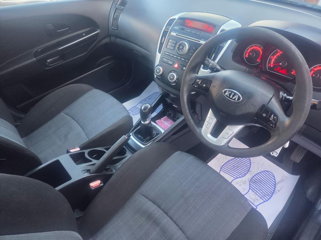 Kia Ceed 1.4 Strike Euro 4 5dr