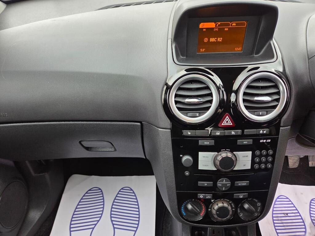 Vauxhall Corsa 1.2 16V Excite Euro 5 5dr (A/C)