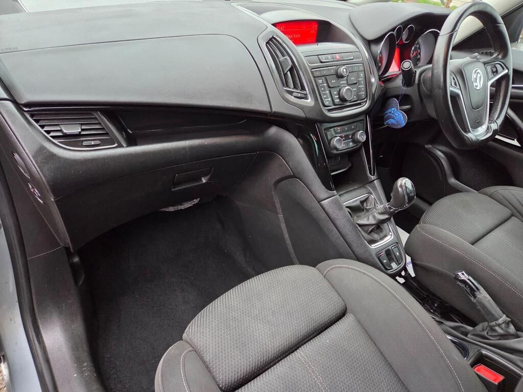 Vauxhall Zafira Tourer 2.0 CDTi SRi Euro 5 5dr