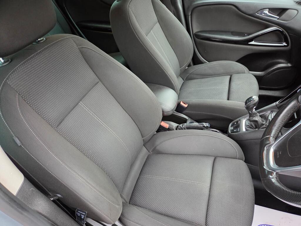 Vauxhall Zafira Tourer 2.0 CDTi SRi Euro 5 5dr