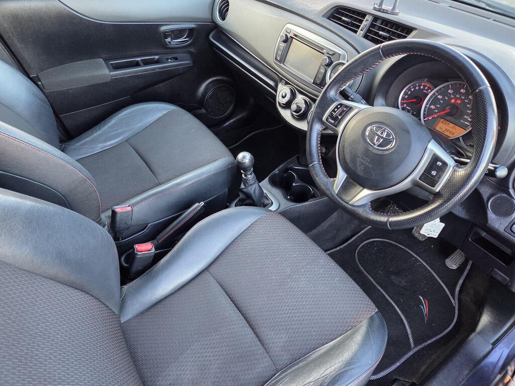 Toyota Yaris 1.33 Dual VVT-i SR Euro 5 5dr