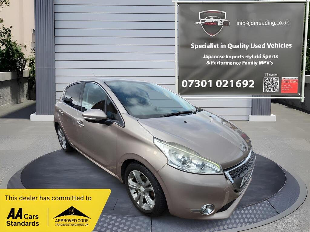 2013 Peugeot 208 1.4 HDi Allure Euro 5 5dr