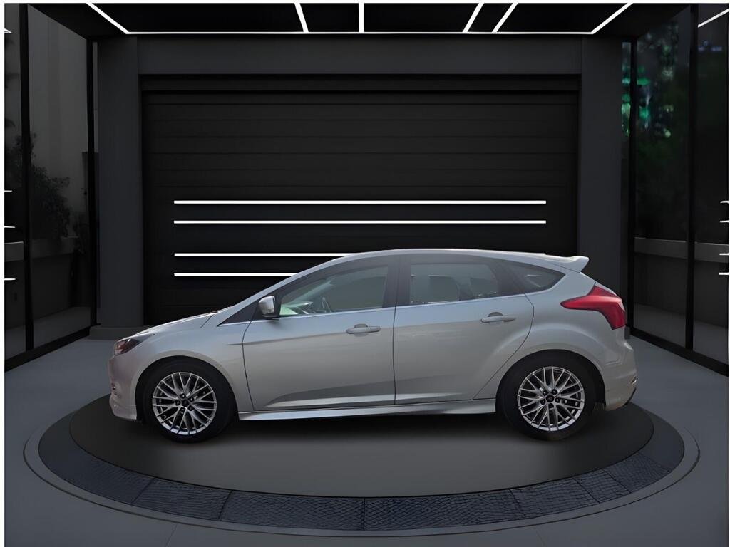 2013 Ford Focus 1.6 TDCi Zetec S Euro 5 (s/s) 5dr