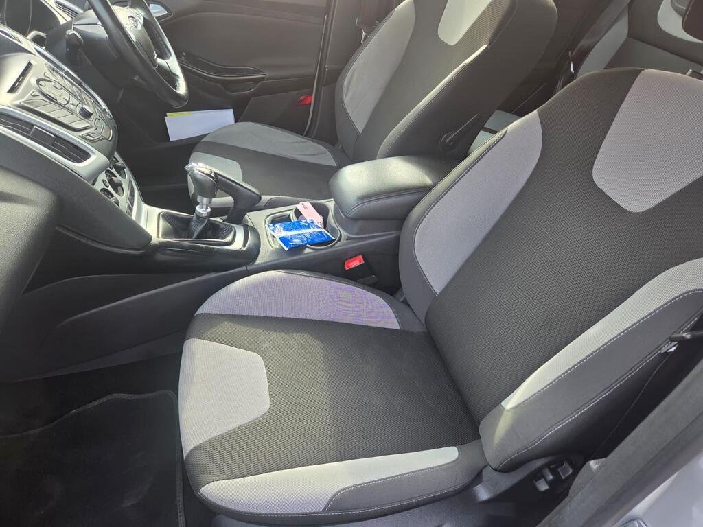 2013 Ford Focus 1.6 TDCi Zetec S Euro 5 (s/s) 5dr