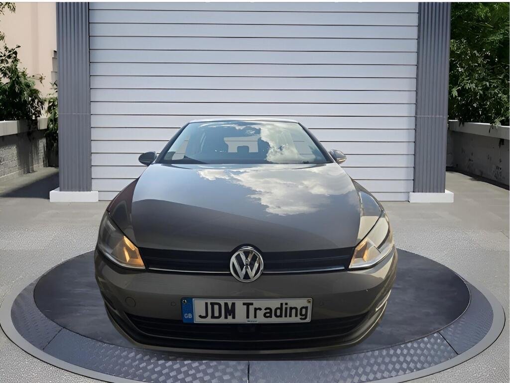 Volkswagen Golf 1.6 TDI BlueMotion Tech SE Euro 5 (s/s) 5dr