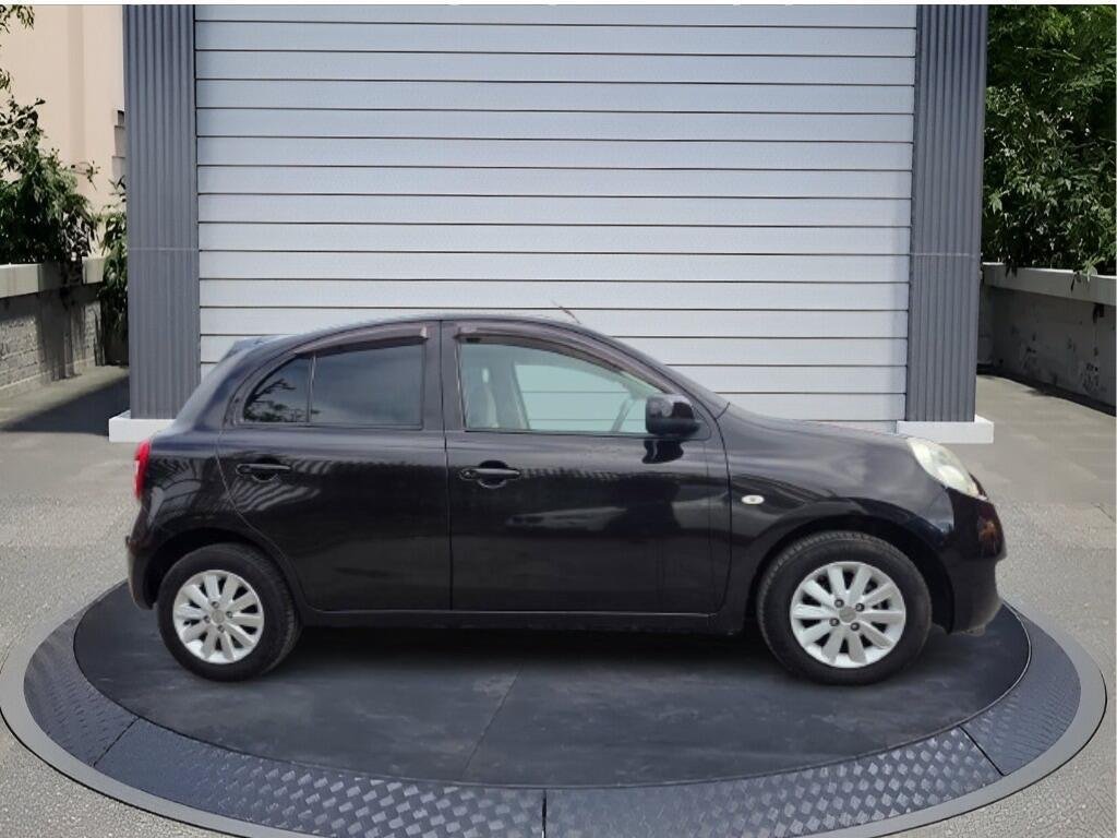 Nissan Micra 1.2 Vibe Hatchback 5dr Petrol CVT Euro 6 (80 Ps)