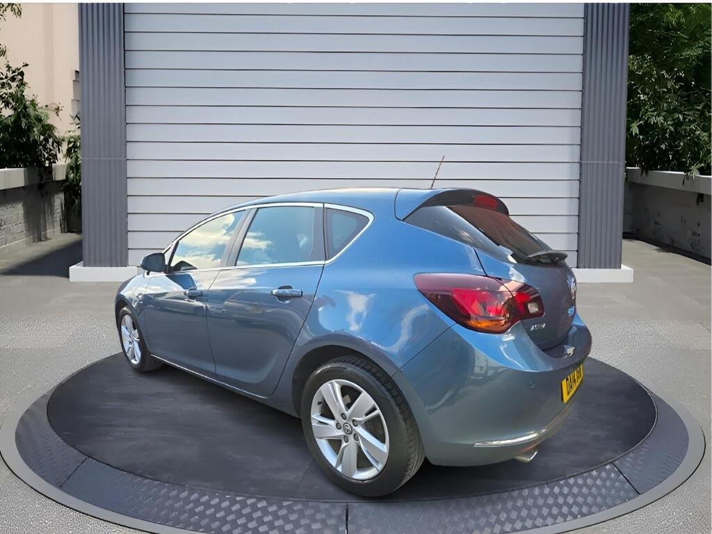 Vauxhall Astra 2.0 CDTi SRi Auto Euro 5 5dr