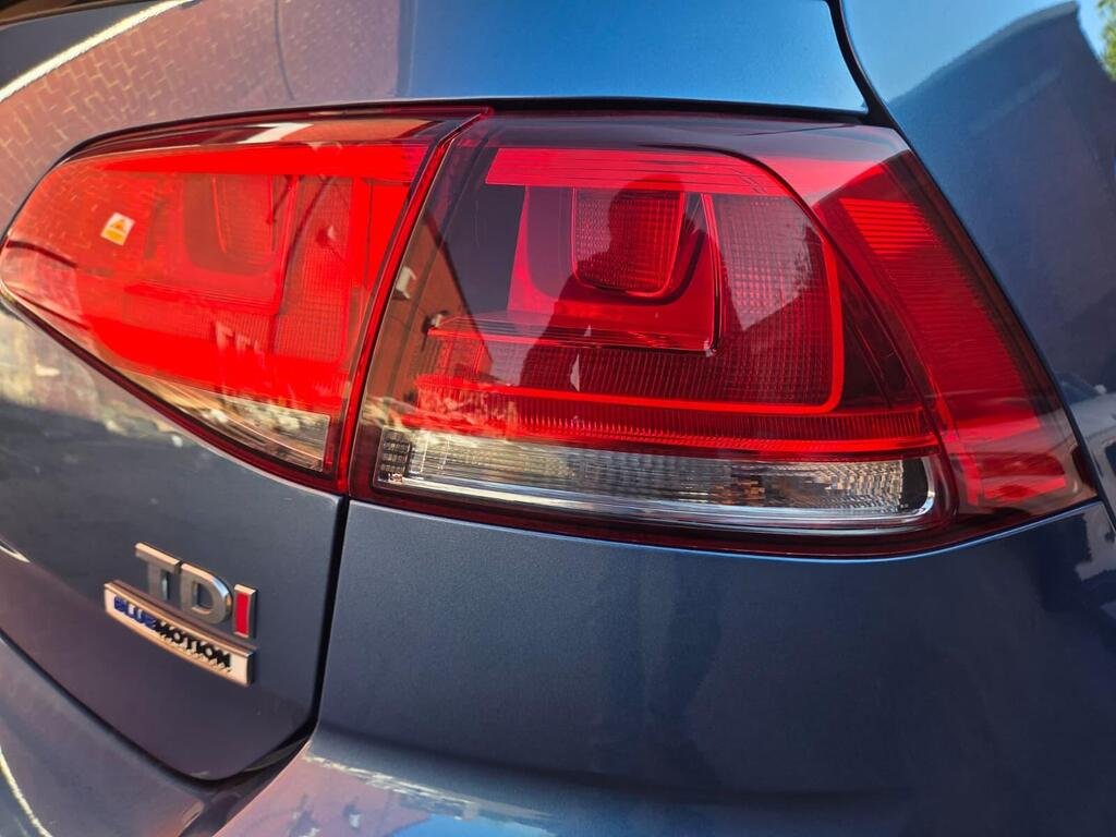 Volkswagen Golf 1.6 TDI BlueMotion Tech Match Euro 5 (s/s) 5dr
