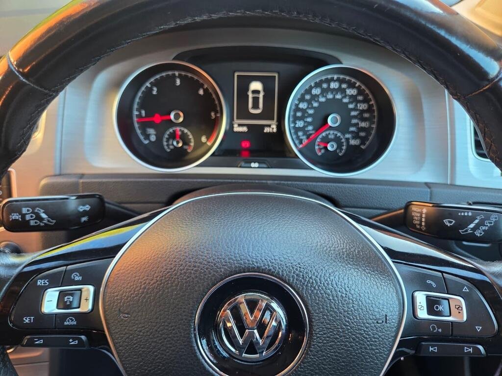 Volkswagen Golf 1.6 TDI BlueMotion Tech Match Euro 5 (s/s) 5dr