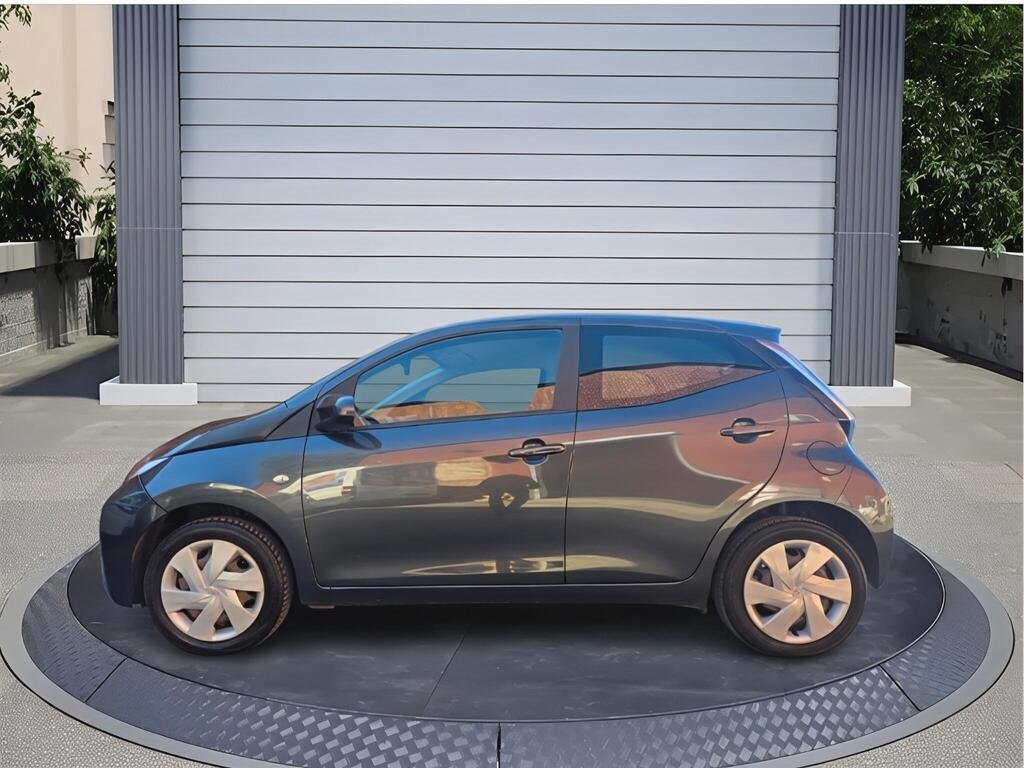 Toyota AYGO 1.0 VVT-i X-play Euro 5 5dr Euro 5