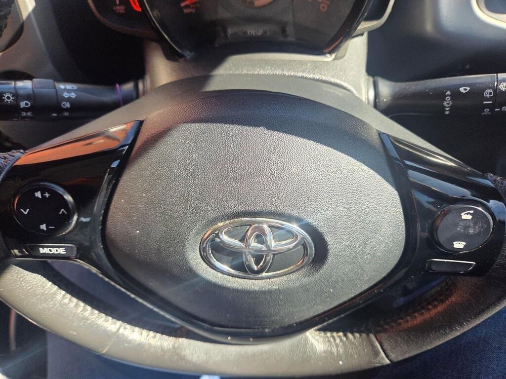Toyota AYGO 1.0 VVT-i X-play Euro 5 5dr Euro 5