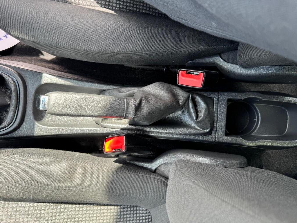 Vauxhall Corsa 1.2i 16v Life 5dr