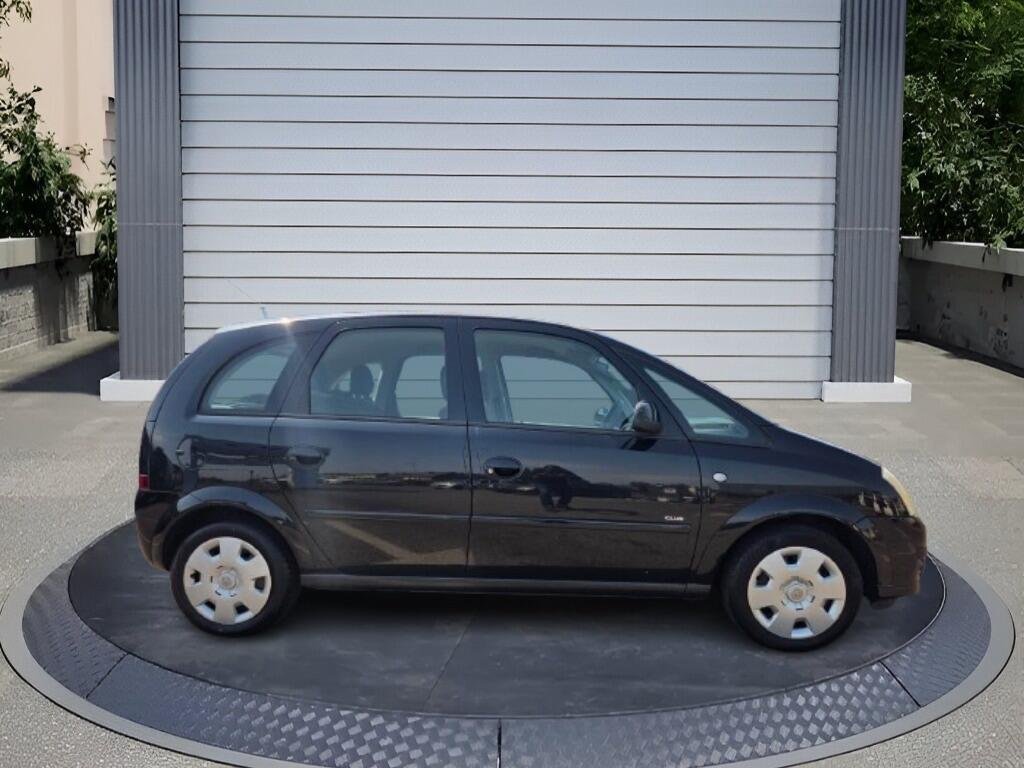 Vauxhall Meriva 1.6i 16v Club 5dr