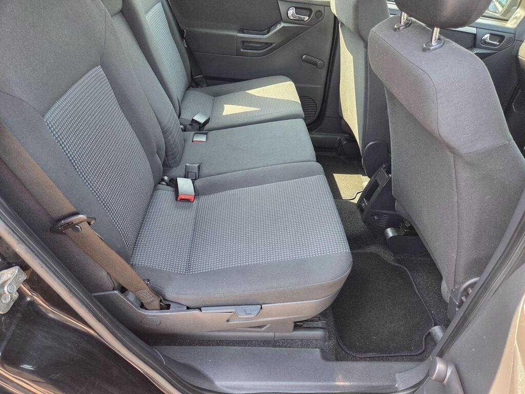 Vauxhall Meriva 1.6i 16v Club 5dr